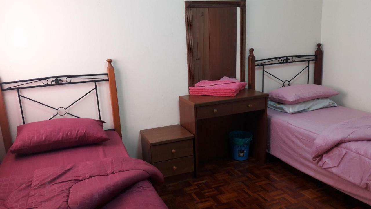 Homestay Haizal Telok Kemang Port Dickson Zewnętrze zdjęcie