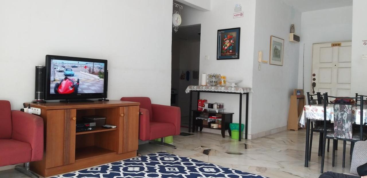 Homestay Haizal Telok Kemang Port Dickson Zewnętrze zdjęcie